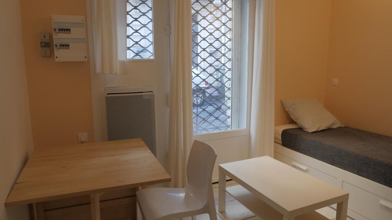 Petit Studio Gare Saint Roch Montpellierアパートメント エクステリア 写真